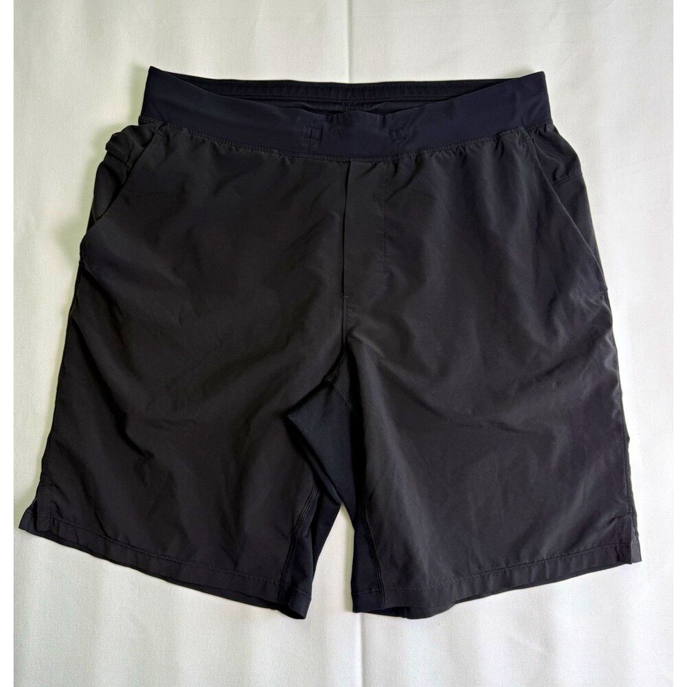 lululemon Men's L Athletic Shorts Black Solid Elastic Waist Pockets Gym